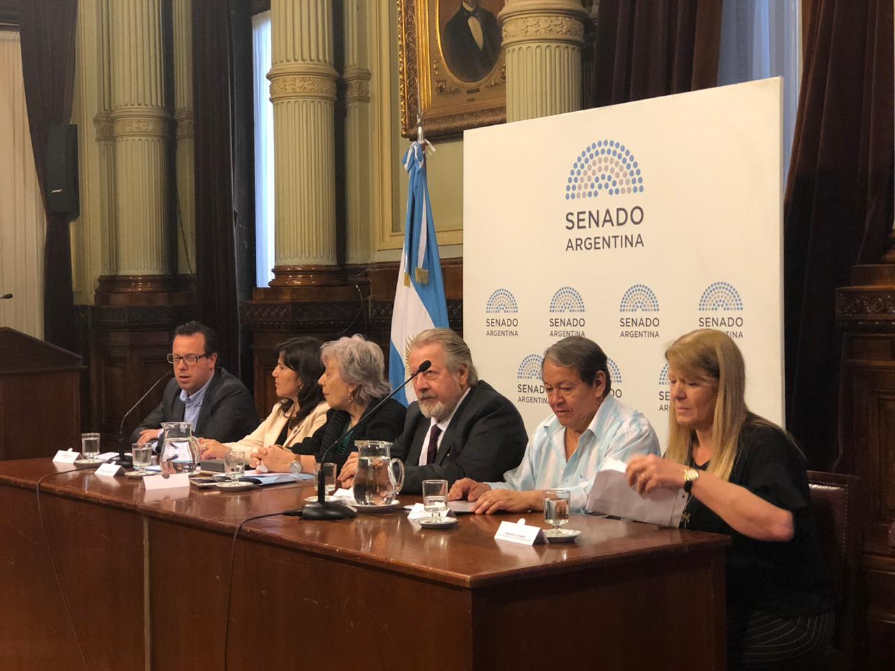 La Defensoría del Pueblo de la Nación participó del Encuentro “La Identidad de Origen – el debate pendiente sobre un derecho universal” en el Senado Nacional