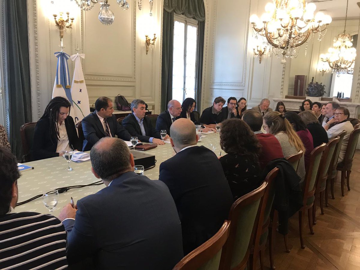 Reunión en Cancillería para tratar líneas directrices de OCDE para empresas multinacionales