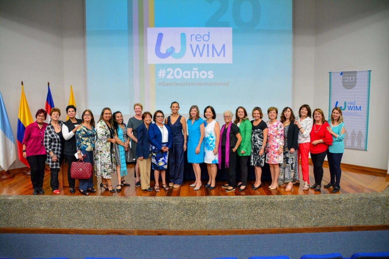 La Defensoría del Pueblo de la Nación participó en Colombia de un Encuentro Internacional sobre experiencias en Equidad de Género
