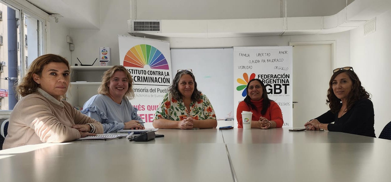 Encuentro de trabajo entre la Defensoría del Pueblo de la Nación y la FALGBT